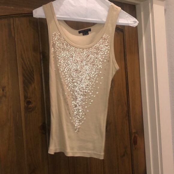NWOT Sequin tank top never been worn - Picture 1 of 2